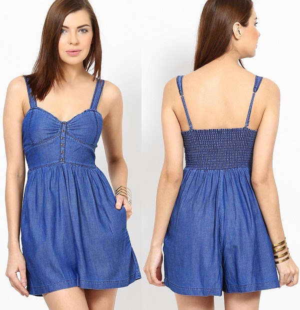 Bare back in summer style dress