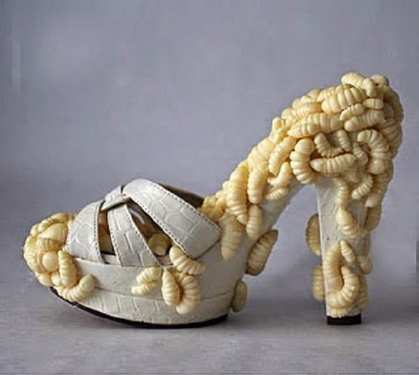 15 WTF Women Footwear Designs which are really useless - LooksGud.com