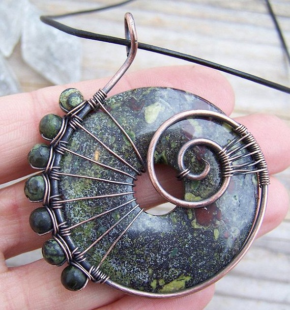 wired wrap stone pendant