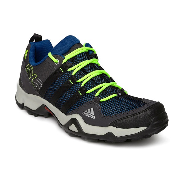 best shoes for hiking to add packing list