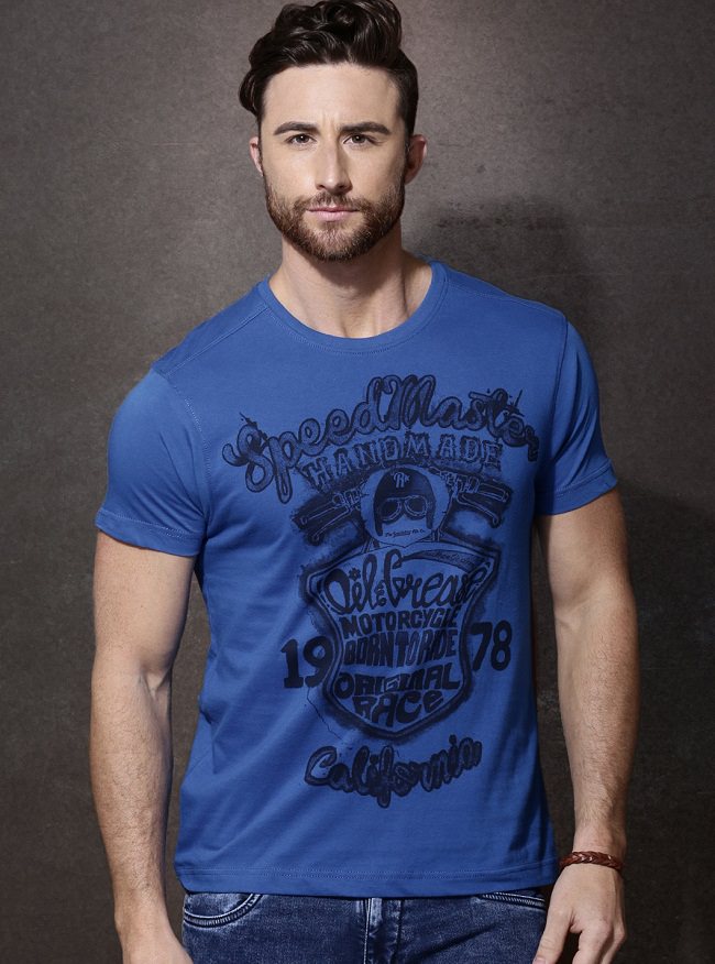 Top 11 T-shirts Brands for Men to Buy online in India - LooksGud.com