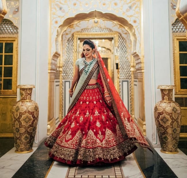 Heavy Embroidered Bridal Lehengas Looks