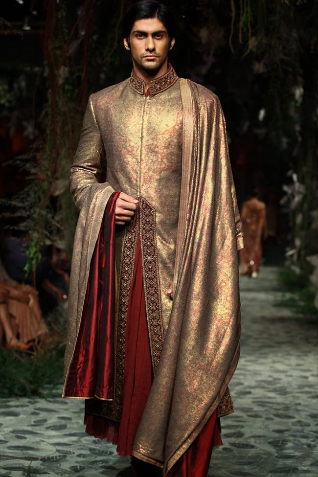 Smart Look wedding sherwani For pakistani Groom