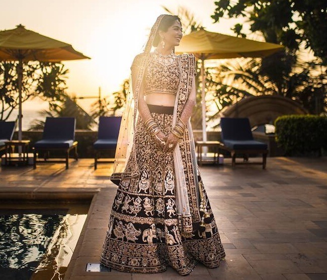 lehenga outdoor photoshoot 