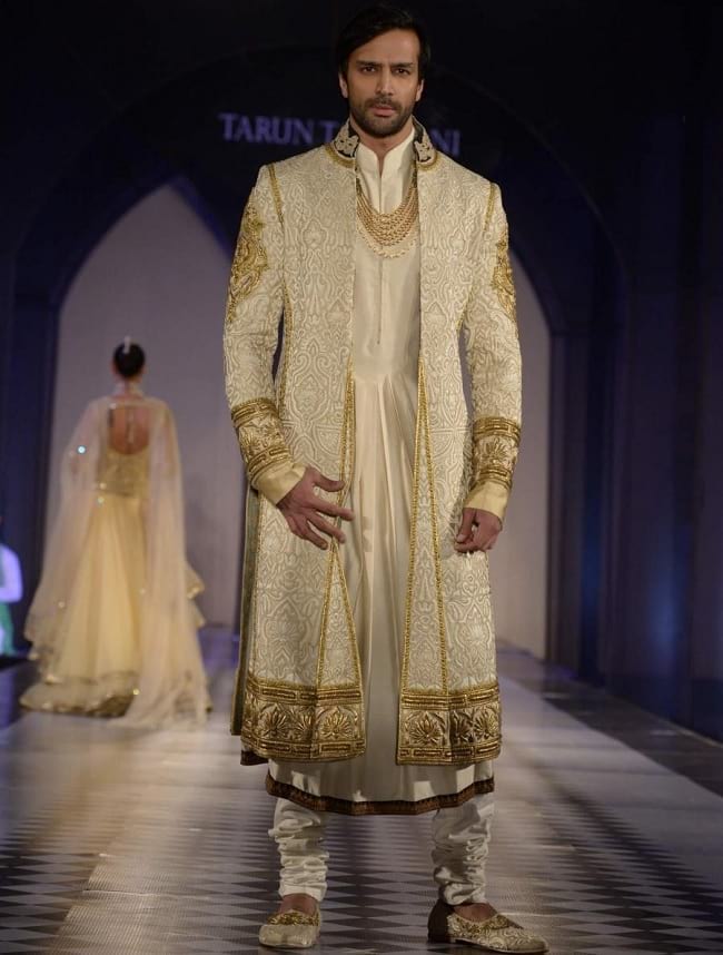 New Weddign Sherwani Designs for Indian Marriage