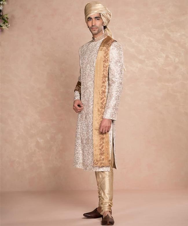 latest & Trading sherwani designs 2017 for groom