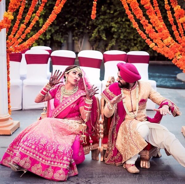 indian wedding couple photoshoot