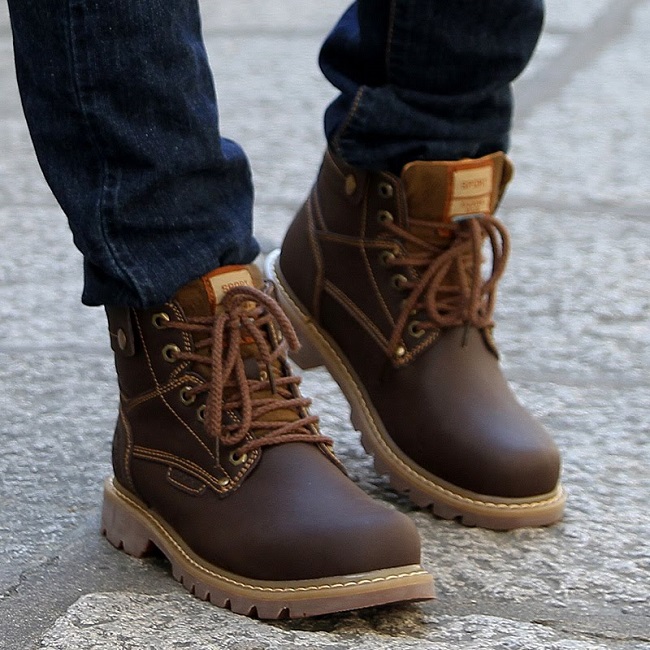 7 Types of Shoes Every Man should have in his wardrobe - LooksGud.com