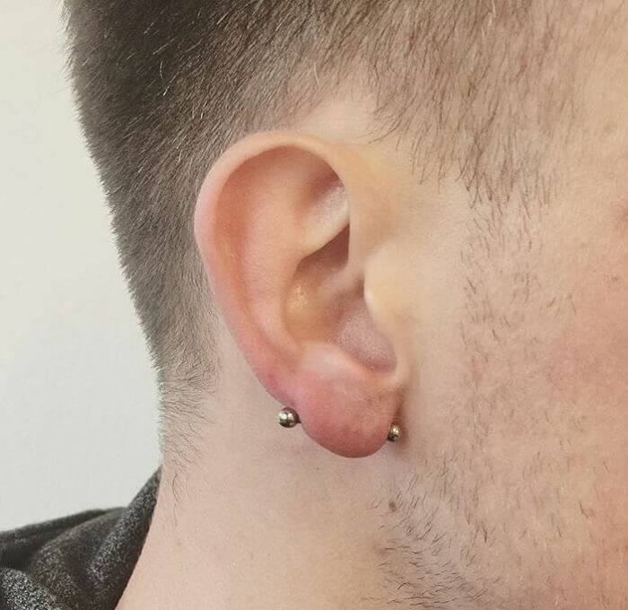 transverse lobe piercing