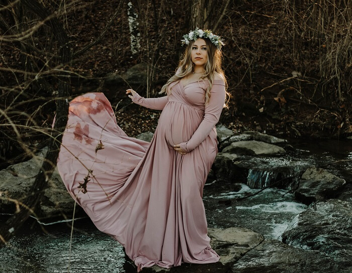 Where can I buy maternity clothes for a photoshoot?