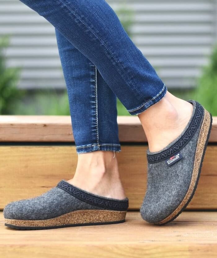 Most comfortable clogs for nurses