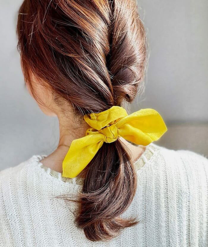 vsco hairstyles with scrunchies