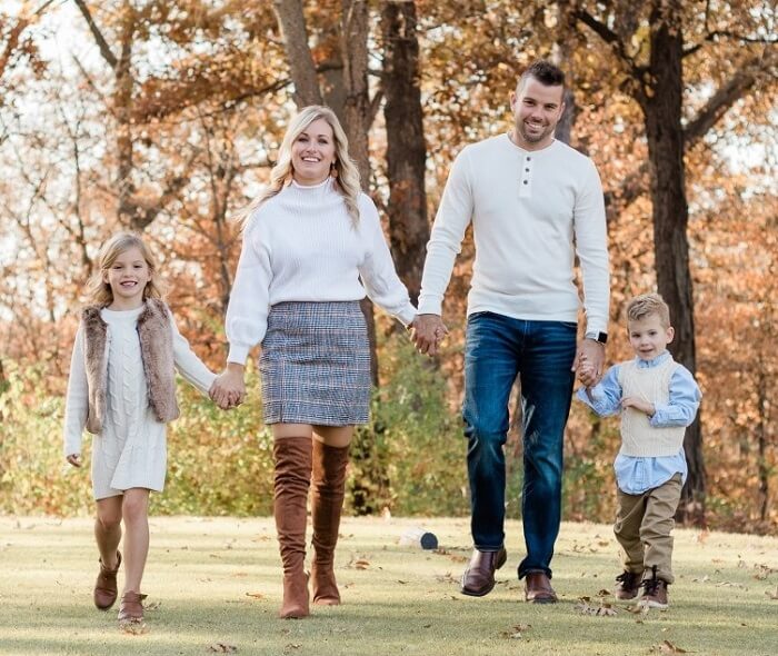 family photo outfits color schemes