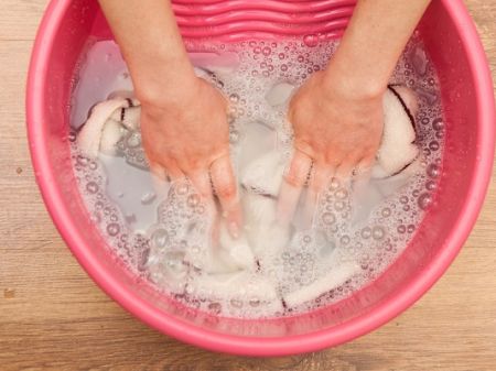 8 Tips & Hacks to wash Lingerie like an Expert