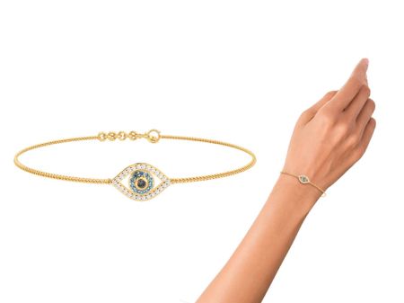 Steal the Show with Diamond Bracelets for Women